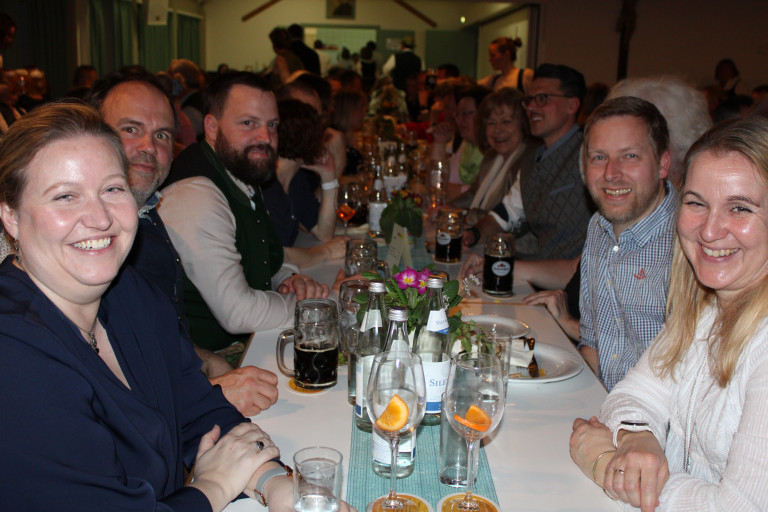 Andrea beim Starkbierfest