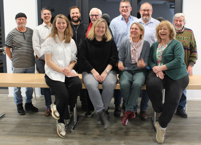 v. li. n. re.: Janina Drexler, Andrea Steiler, Christine Reichl-Gumz, Jutta Groschup-Pudenz, Rudi Sedlmeier, Philippe Körner, Jakob Weiß, Karl Segerer, Johnny Greska, Michael Dangl, Hans Grill